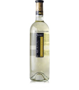 More about Nubiola Sauvignon Blanc 2011